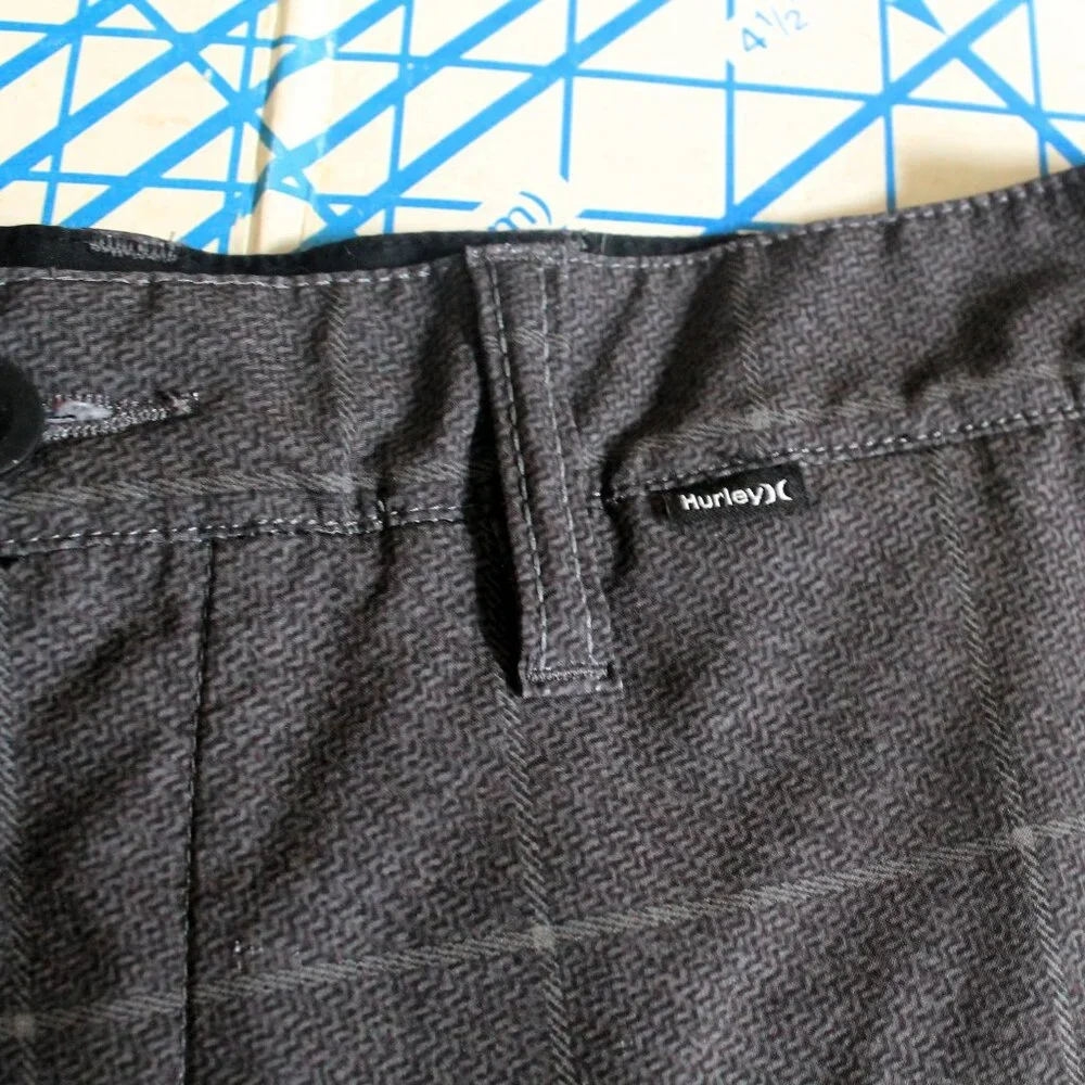 Hurley Men's Shorts, Size 30